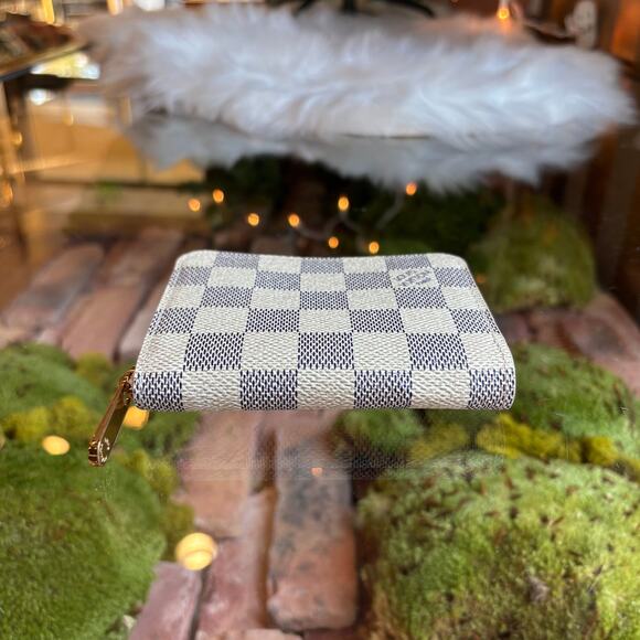 LOUIS VUITTON Damier Azur Zippy Coin Wallet - Picture 3 of 10